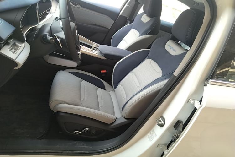 Used Geely Auto Preface 2023 2.0TD Prestige Version Left Front Seat