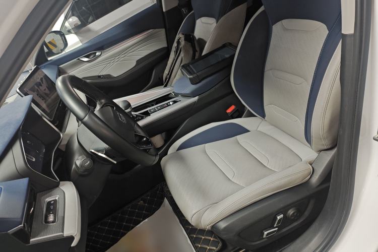 Used Geely Auto Preface 2023 2.0TD Prestige Version Left Front Seat