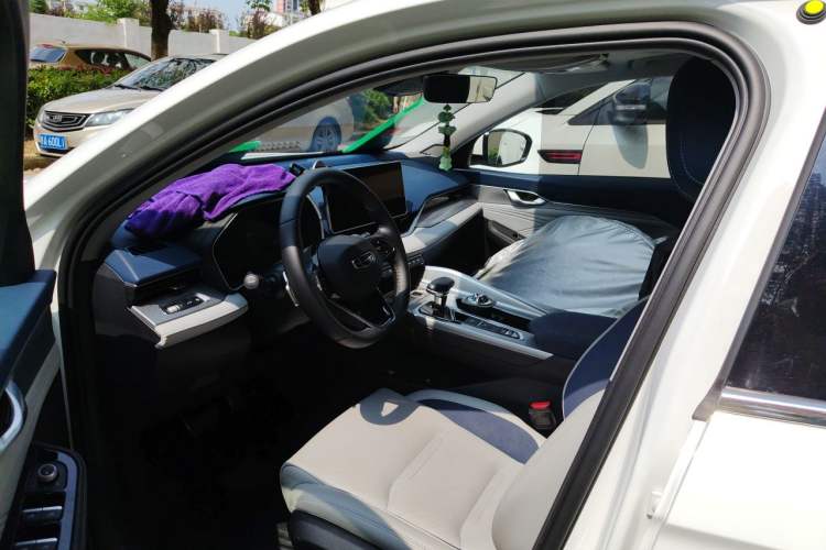 Used Geely Auto Preface 2023 2.0TD Prestige Version Left Front Seat