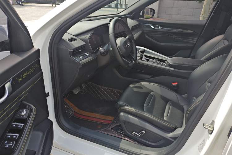 Used Geely Auto Preface 2023 1.5TD Kunlun Edition Left Front Seat