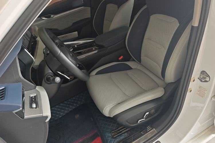 Used Geely Auto Preface 2023 2.0TD Prestige Version Left Front Seat