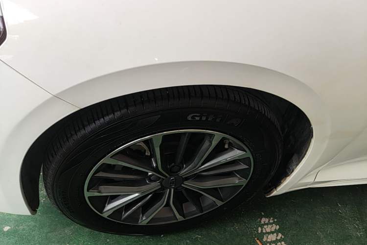 Used Geely Auto Preface 2023 1.5TD Fuyao Version Left Front Wheel Hub
