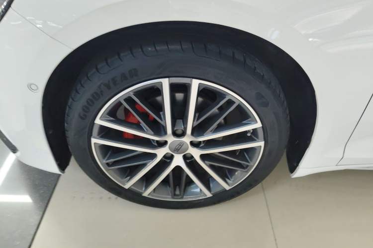 Used Geely Auto Preface 2023 2.0TD Prestige Version Left Front Wheel Hub