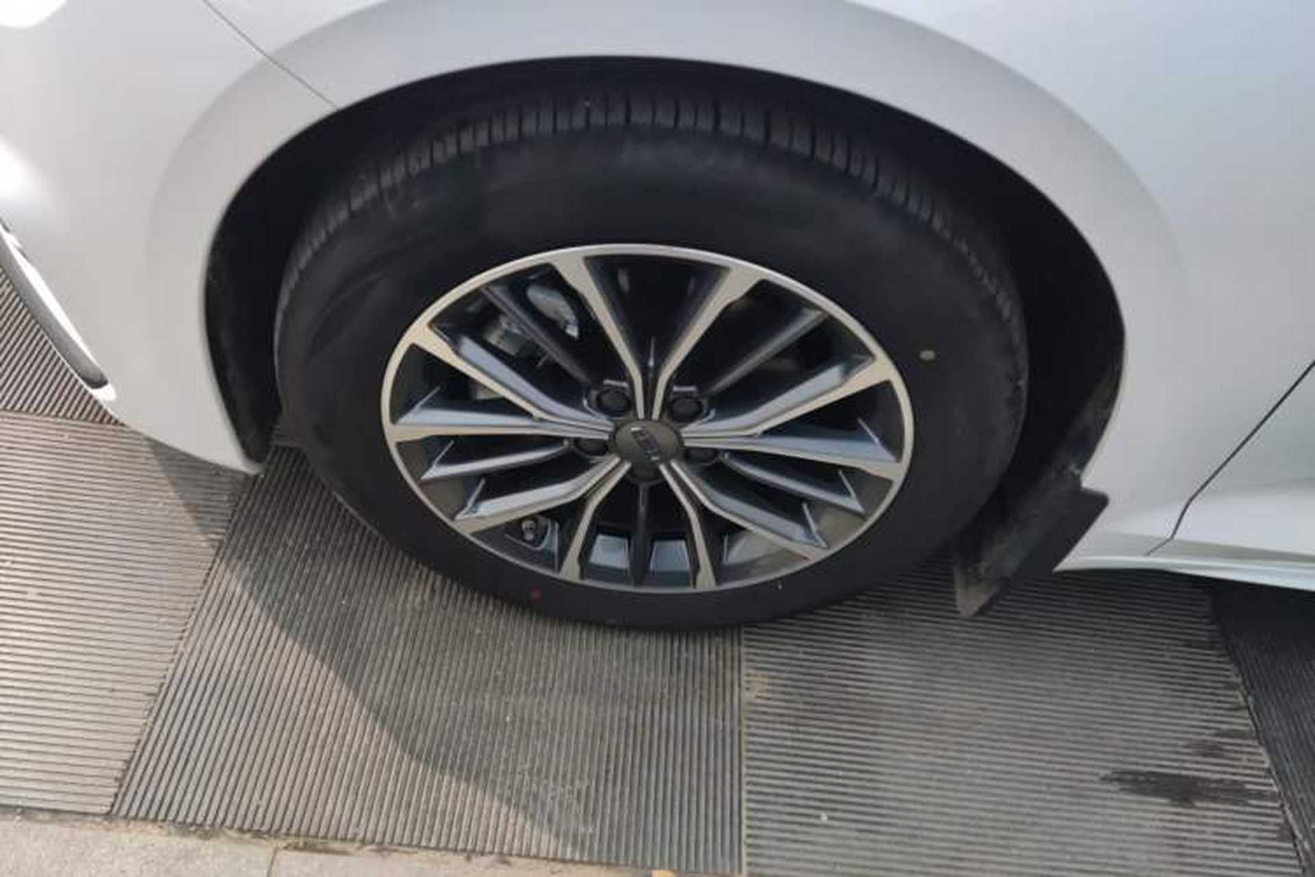 Used Geely Auto Preface 2023 1.5TD Fuyao Version Left Front Wheel Hub