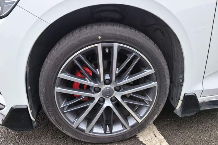 Used Geely Auto Preface 2023 1.5TD Kunlun Edition Left Front Wheel Hub