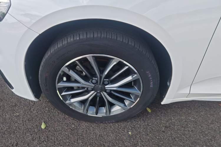 Used Geely Auto Preface 2023 2.0TD Luxury Version Left Front Wheel Hub
