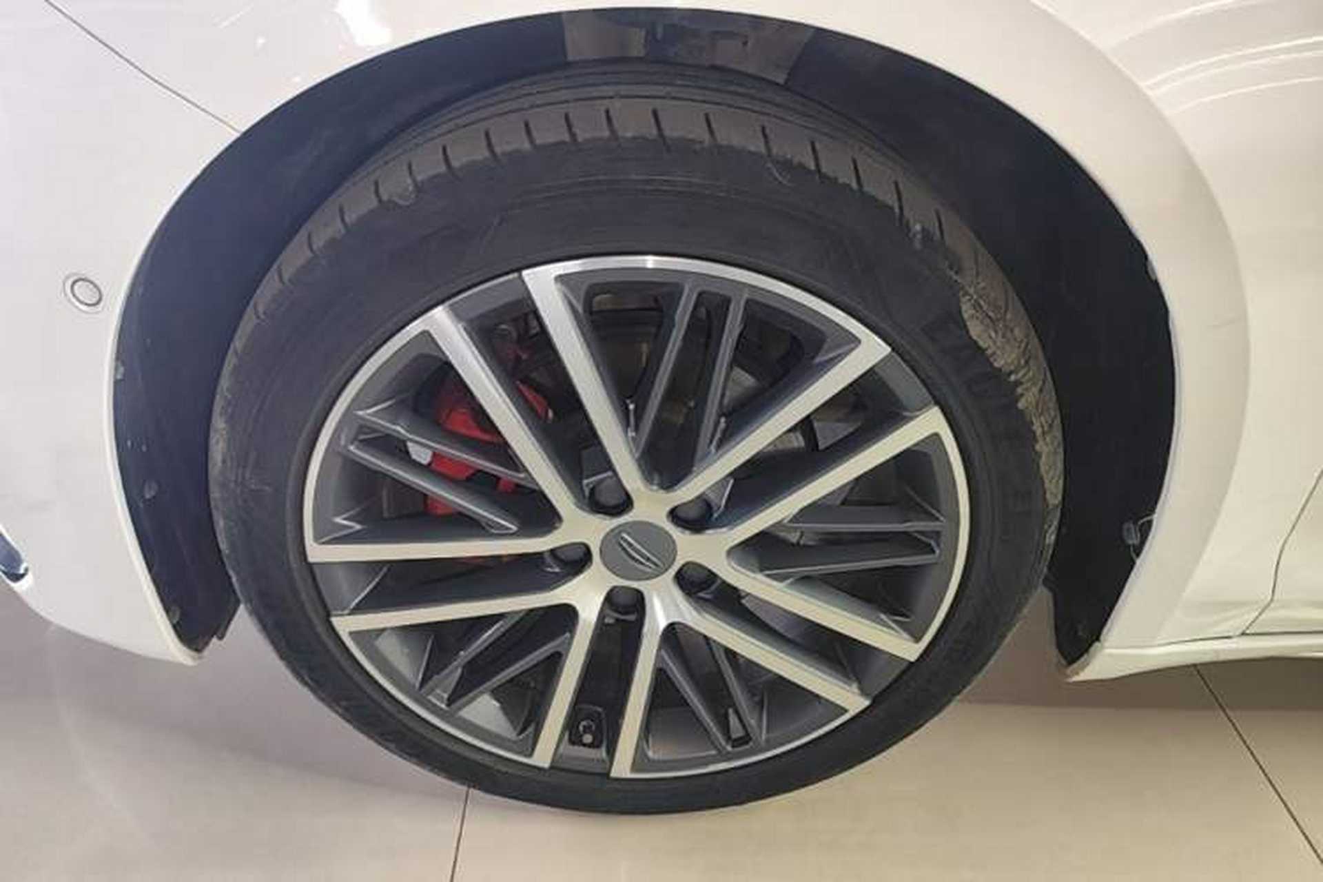 Used Geely Auto Preface 2023 2.0TD Prestige Version Left Front Wheel Hub