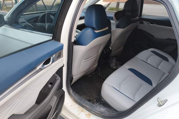 Used Geely Auto Preface 2023 2.0TD Prestige Version Left Rear Seat