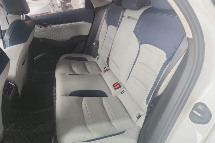 Used Geely Auto Preface 2023 2.0TD Prestige Version Left Rear Seat