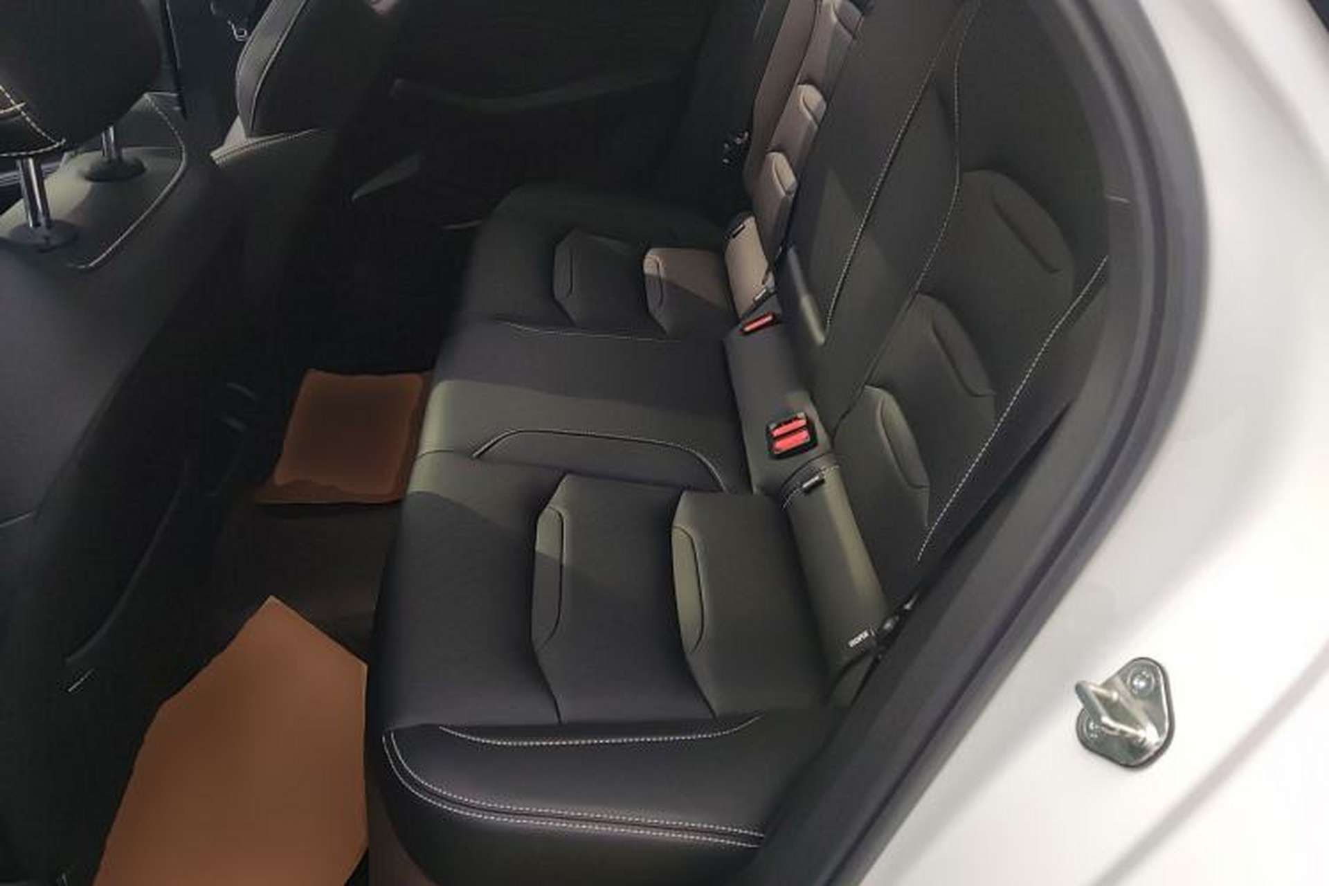 Used Geely Auto Preface 2023 1.5TD Fuyao Version Left Rear Seat