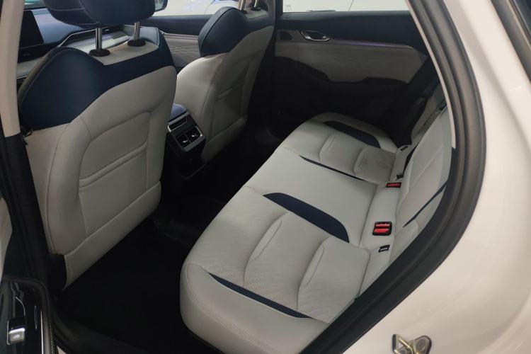Used Geely Auto Preface 2023 2.0TD Prestige Version Left Rear Seat