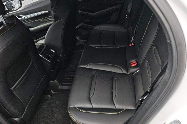 Used Geely Auto Preface 2023 1.5TD Kunlun Edition Left Rear Seat