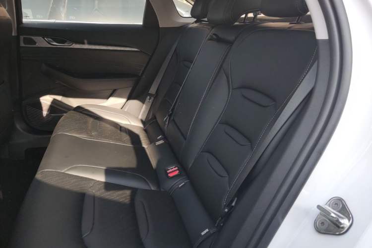 Used Geely Auto Preface 2023 2.0TD Luxury Version Left Rear Seat
