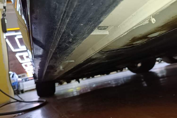 Used Geely Auto Preface 2023 2.0TD Space-Time Edition Left Side Sill