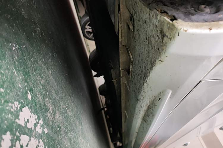 Used Geely Auto Preface 2023 1.5TD Fuyao Version Left Side Sill