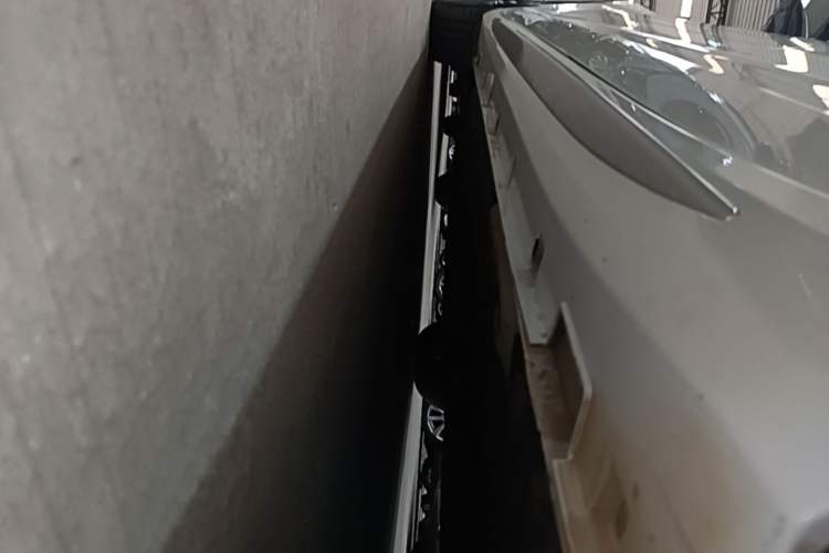 Used Geely Auto Preface 2023 2.0TD Prestige Version Left Side Sill