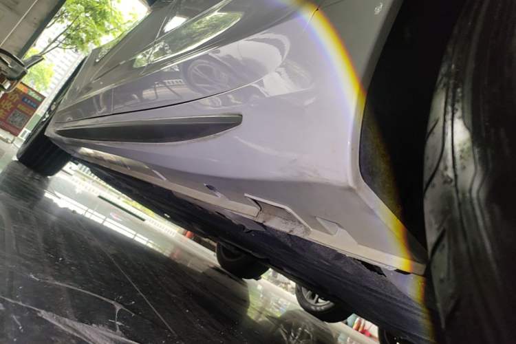 Used Geely Auto Preface 2023 2.0TD Prestige Version Left Side Sill