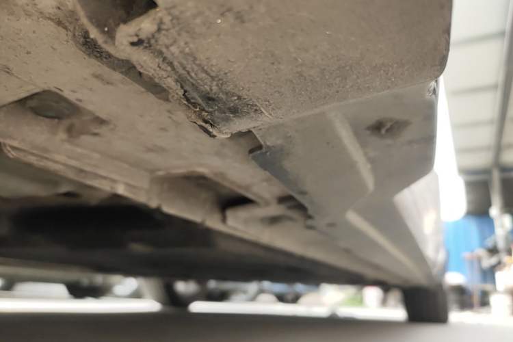Used Geely Auto Preface 2023 1.5TD Kunlun Edition Left Side Sill