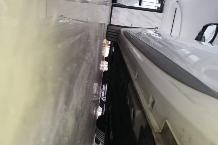 Used Geely Auto Preface 2023 2.0TD Prestige Version Left Side Sill