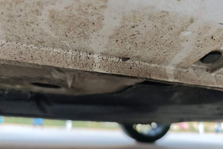 Used Geely Auto Preface 2023 2.0TD Prestige Version Left Side Sill
