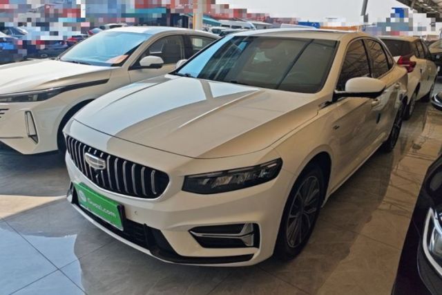 Używany Geely Auto Preface 2023 1.5TD Fuyao Version