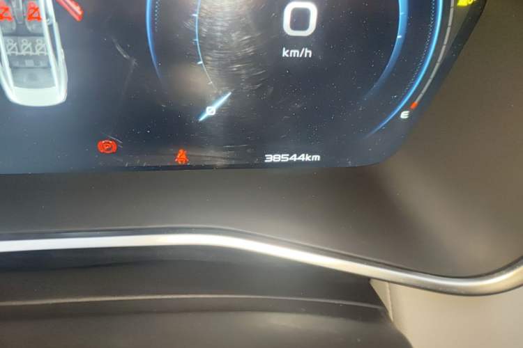 Used Geely Auto Preface 2023 2.0TD Prestige Version Odometer Close Up