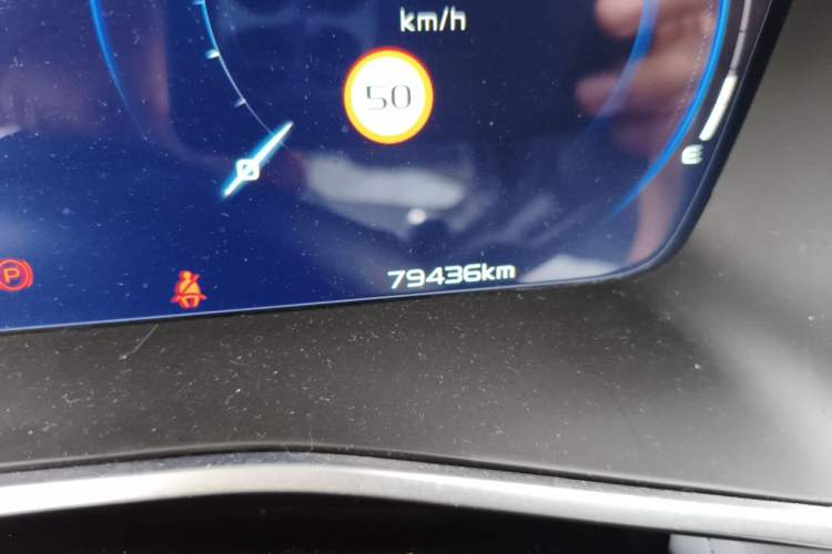Used Geely Auto Preface 2023 2.0TD Prestige Version Odometer Close Up