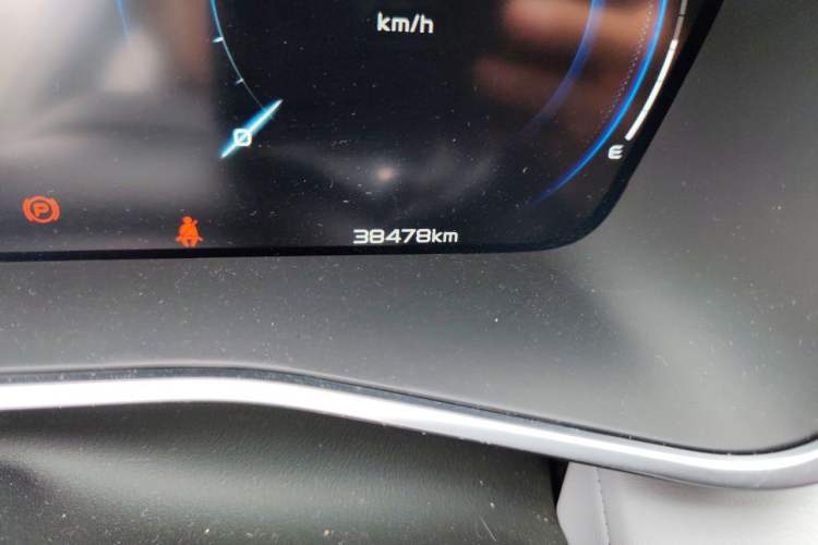 Used Geely Auto Preface 2023 2.0TD Prestige Version Odometer Close Up