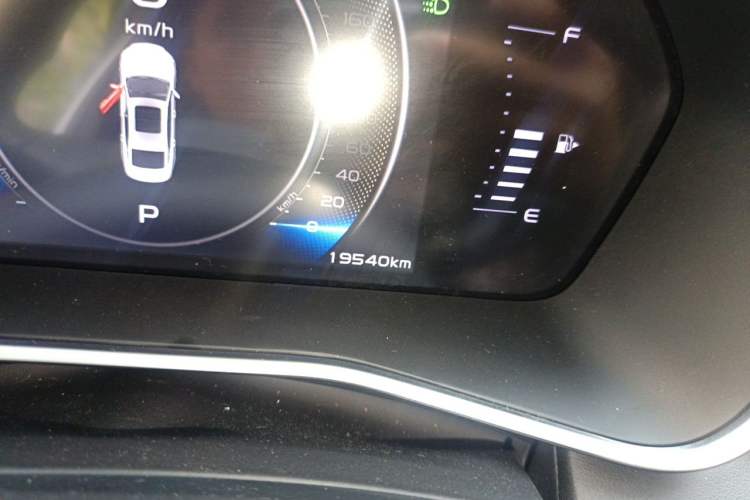 Used Geely Auto Preface 2023 1.5TD Fuyao Version Odometer Close Up