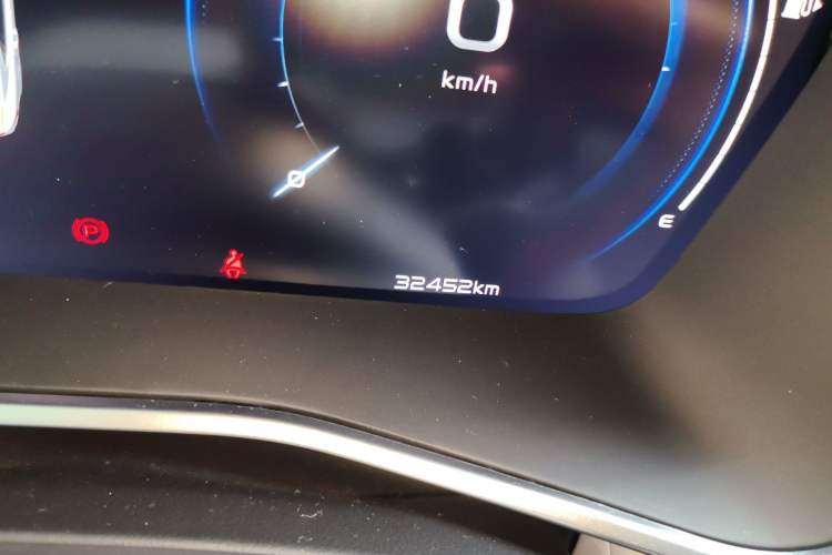 Used Geely Auto Preface 2023 2.0TD Prestige Version Odometer Close Up