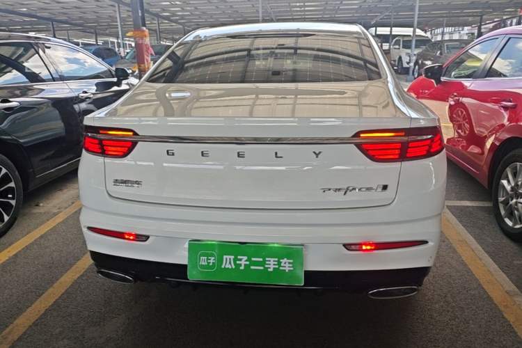 Used Geely Auto Preface 2023 2.0TD Luxury Version Rear