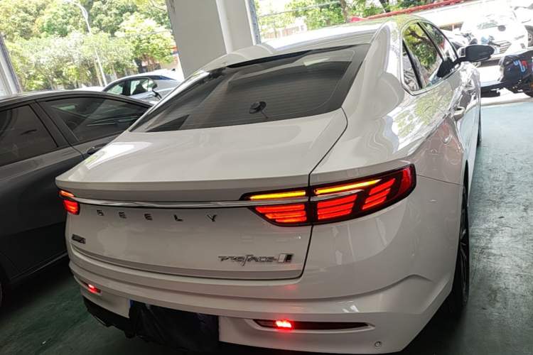 Used Geely Auto Preface 2023 1.5TD Fuyao Version Rear