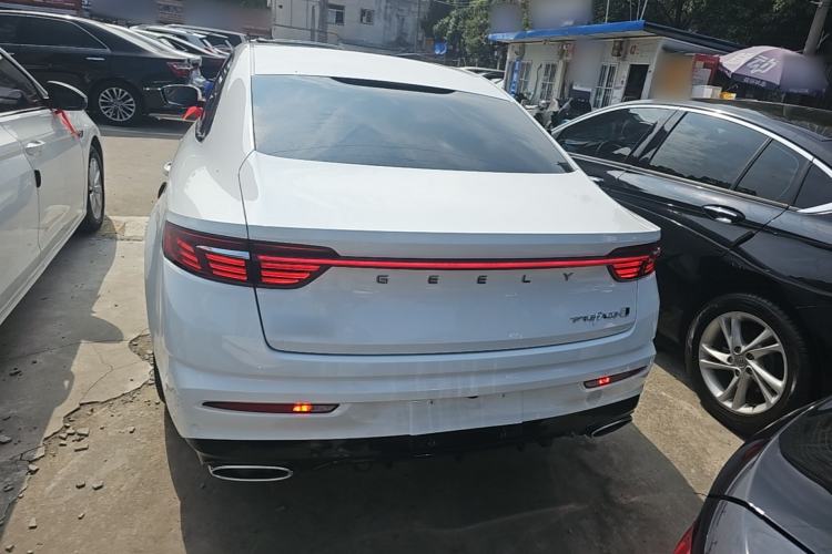 Used Geely Auto Preface 2023 2.0TD Prestige Version Rear