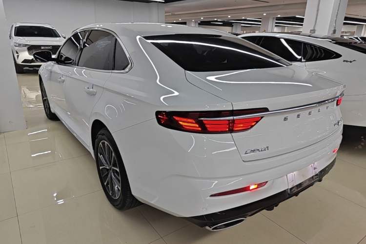 Used Geely Auto Preface 2023 2.0TD Luxury Version Rear Left 45 Deg