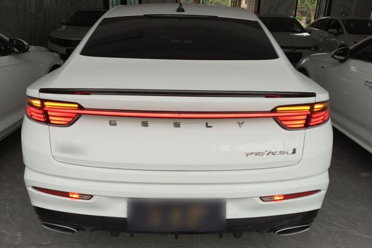 Used Geely Auto Preface 2023 2.0TD Prestige Version Rear