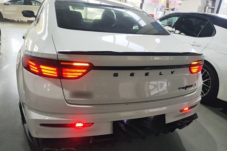 Used Geely Auto Preface 2023 2.0TD Space-Time Edition Rear