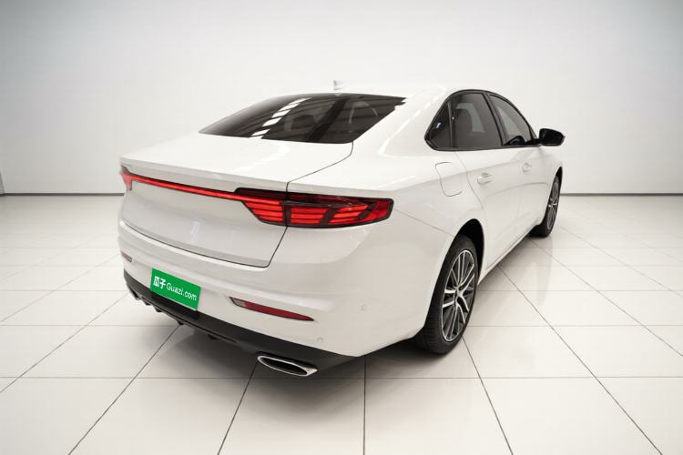 Used Geely Auto Preface 2023 2.0TD Prestige Version Rear Right 45 Deg