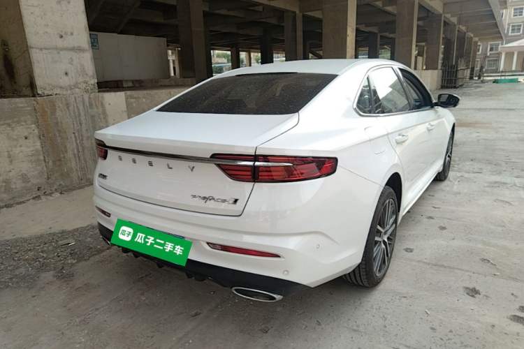 Used Geely Auto Preface 2023 2.0TD Prestige Version Rear Right 45 Deg