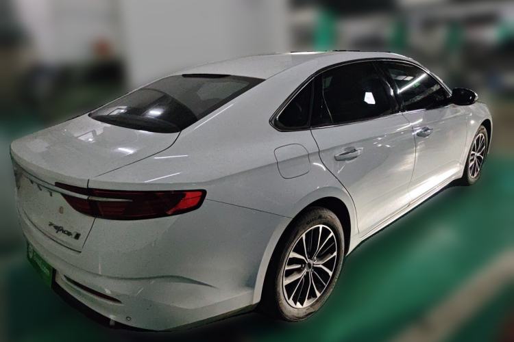 Used Geely Auto Preface 2023 2.0TD Luxury Version Rear Right 45 Deg