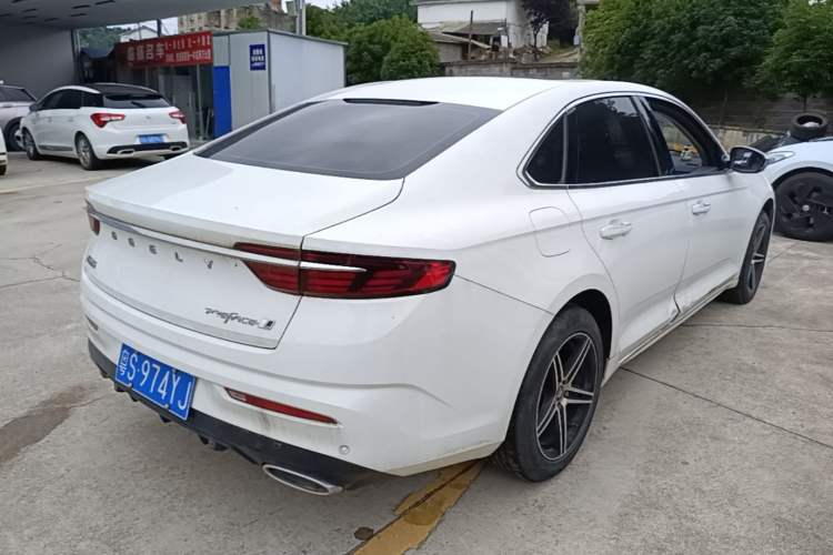 Used Geely Auto Preface 2023 2.0TD Luxury Version Rear Right 45 Deg