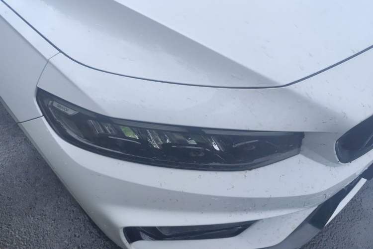 Used Geely Auto Preface 2023 1.5TD Fuyao Version Right Front Headlight