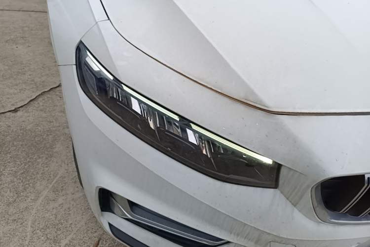 Used Geely Auto Preface 2023 2.0TD Luxury Version Right Front Headlight