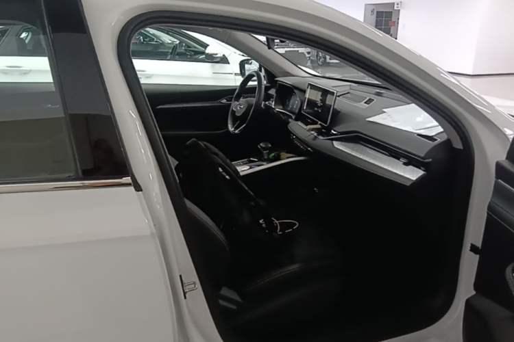 Used Geely Auto Preface 2023 2.0TD Luxury Version Right Front Seat