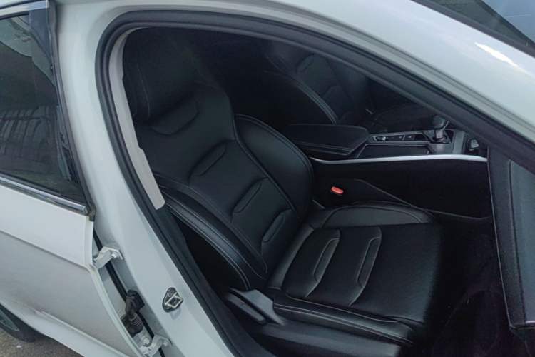 Used Geely Auto Preface 2023 2.0TD Luxury Version Right Front Seat
