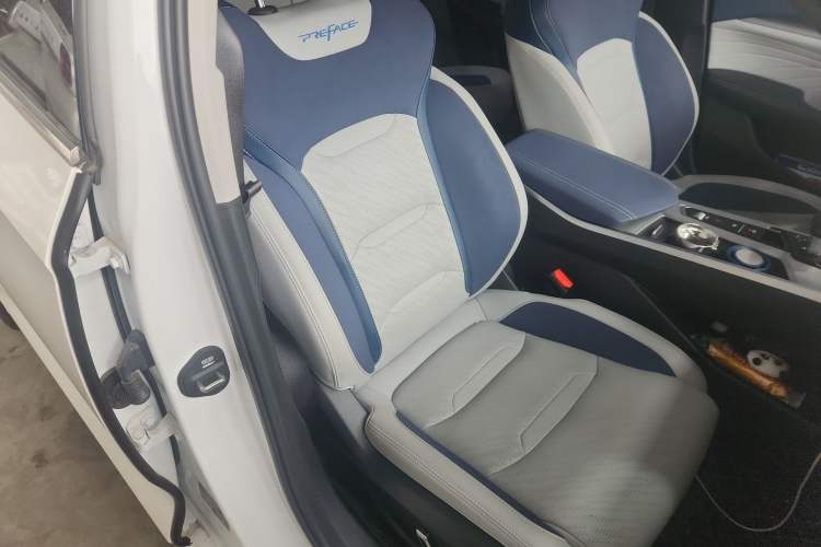 Used Geely Auto Preface 2023 2.0TD Prestige Version Right Front Seat