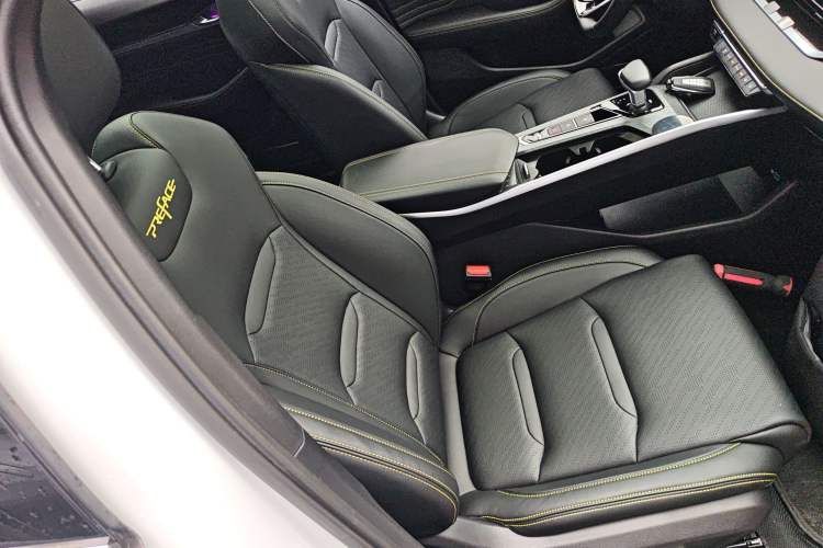 Used Geely Auto Preface 2023 1.5TD Kunlun Edition Right Front Seat