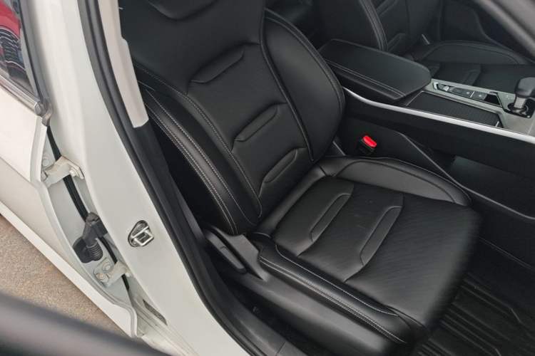 Used Geely Auto Preface 2023 2.0TD Luxury Version Right Front Seat