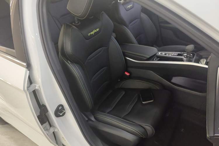 Used Geely Auto Preface 2023 1.5TD Fuyao Version Right Front Seat