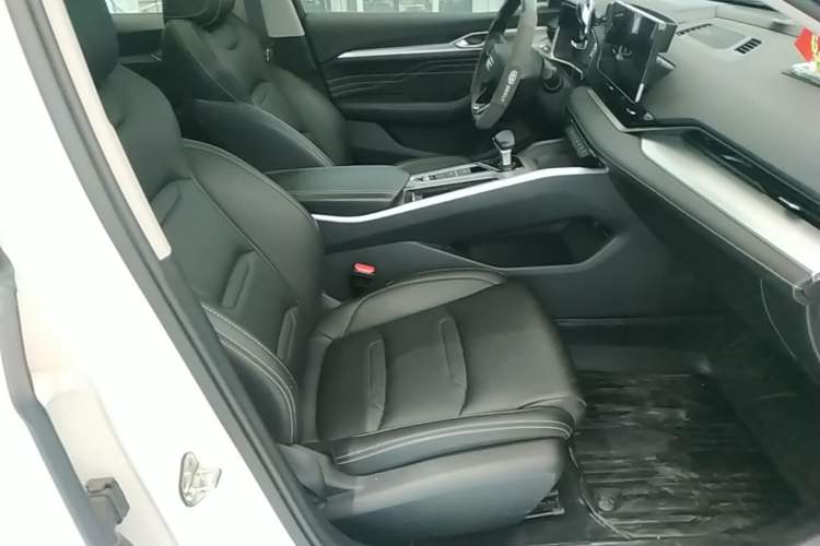 Used Geely Auto Preface 2023 2.0TD Luxury Version Right Front Seat