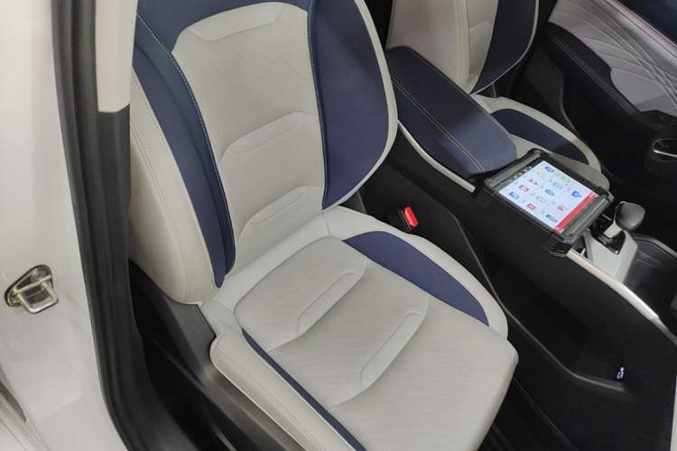 Used Geely Auto Preface 2023 2.0TD Prestige Version Right Front Seat